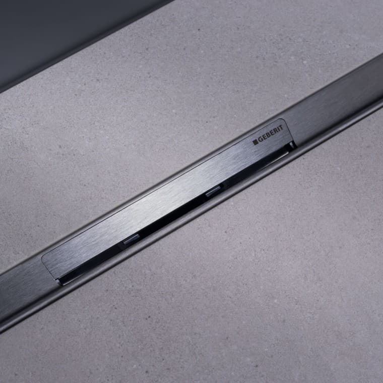 Geberit CleanLine50 u crnom hromu Geberit CleanLine50 u crnom hromu