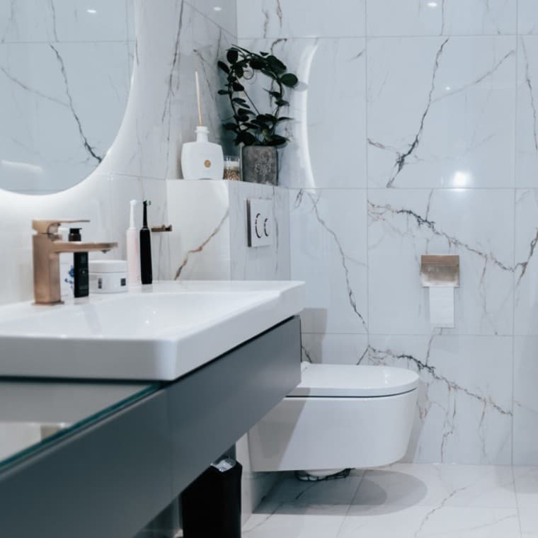 Renovirano kupatilo Renovirano kupatilo