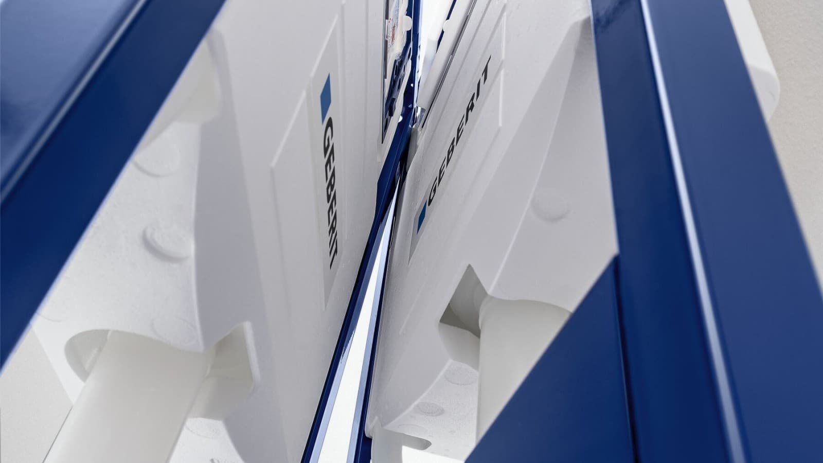 Geberit Duofix element sa Sigma ugradnim vodokotlićem Geberit Duofix element sa Sigma ugradnim vodokotlićem